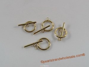 14K  yellow  gold clasp